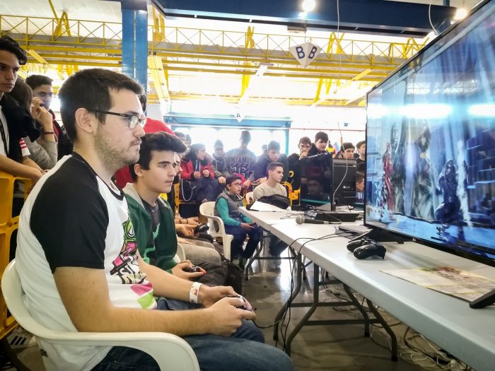 Fran Sánchez de ESI chameleons en torneo